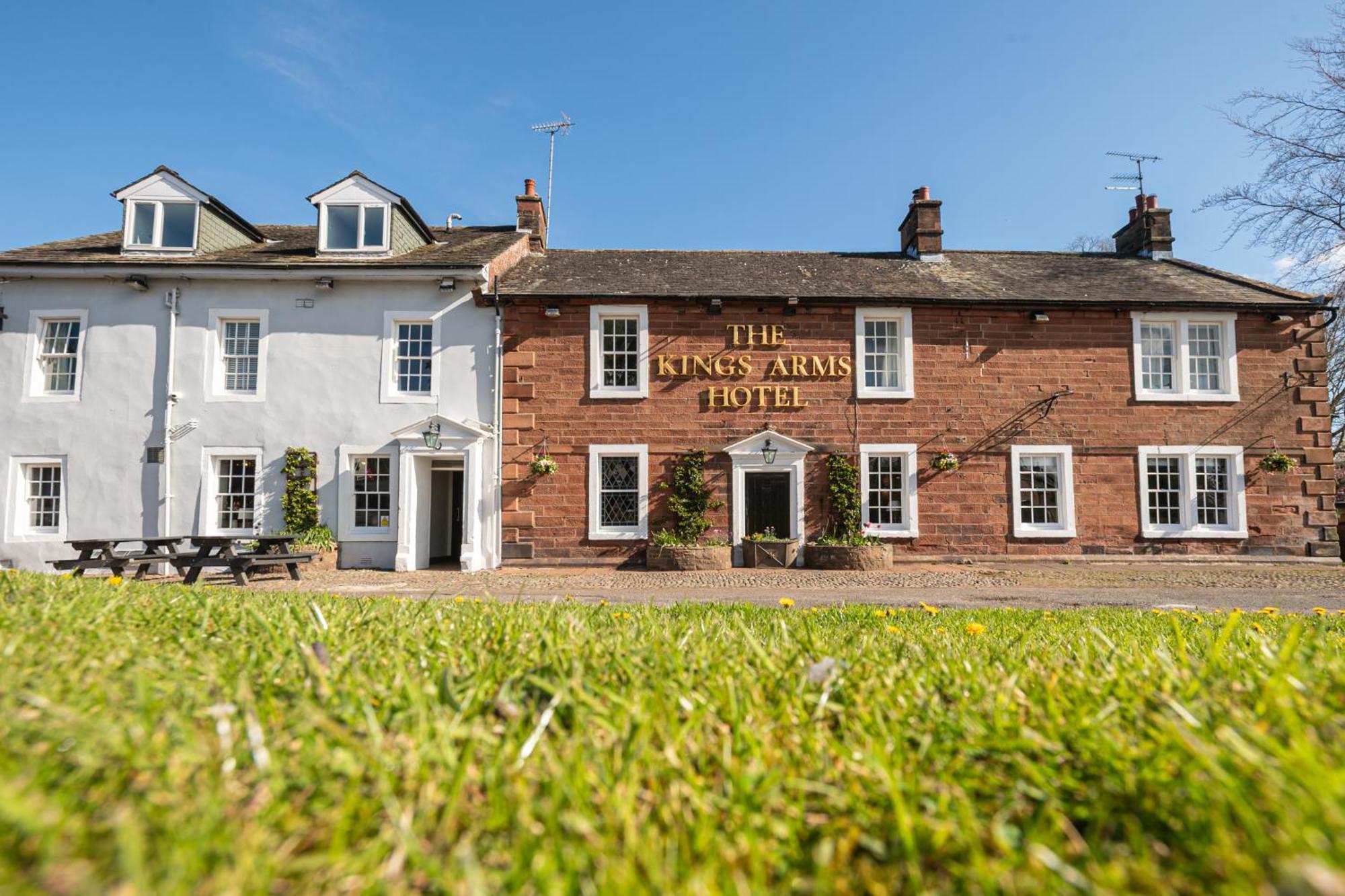 The Kings Arms 4*
